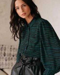 Chemise Drole Vert | Blouses & Chemises Grace & Mila Femme -Vêtements Femme Soldes chemise drole vert blouses chemises grace mila femme 4