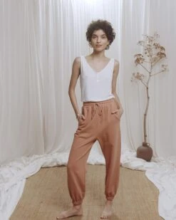 Jogging Chicago Marsala | Pantalons Grace & Mila Femme -Vêtements Femme Soldes jogging chicago marsala pantalons grace mila femme 4