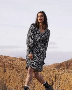 Robe Christine Zebre | Robes Grace & Mila Femme 7 Robe Christine Zebre | Robes Grace & Mila Femme -Vêtements Femme Soldes robe christine zebre robes grace mila femme 2