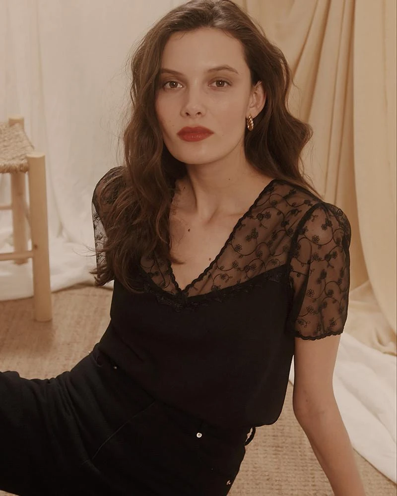 Teeshirt Clinton Noir | Tops & Tee-shirts Grace & Mila Femme 3 Teeshirt Clinton Noir | Tops & Tee-shirts Grace & Mila Femme