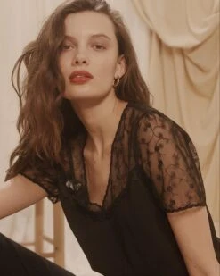 Teeshirt Clinton Noir | Tops & Tee-shirts Grace & Mila Femme 7 Teeshirt Clinton Noir | Tops & Tee-shirts Grace & Mila Femme -Vêtements Femme Soldes teeshirt clinton noir tops tee shirts grace mila femme 2