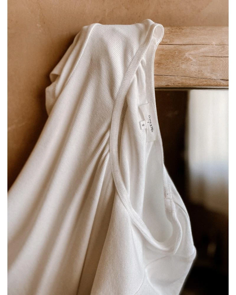 Teeshirt Danube Ecru | Tops & Tee-shirts Grace & Mila Femme 4 Teeshirt Danube Ecru | Tops & Tee-shirts Grace & Mila Femme – Image 2